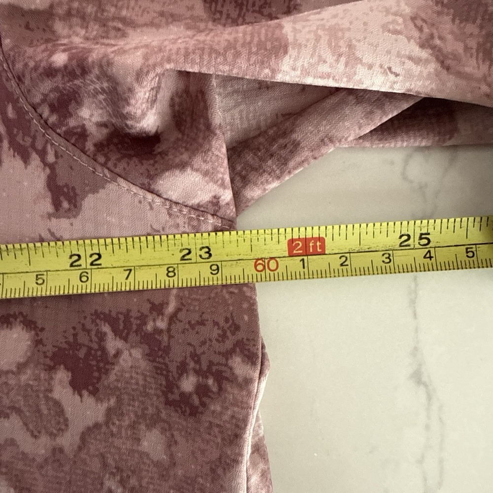 Columbia Elevated View Utility Long Sleeve Shirt Women's Pink Camo Gorpcore Sz L - Picture 15 of 16